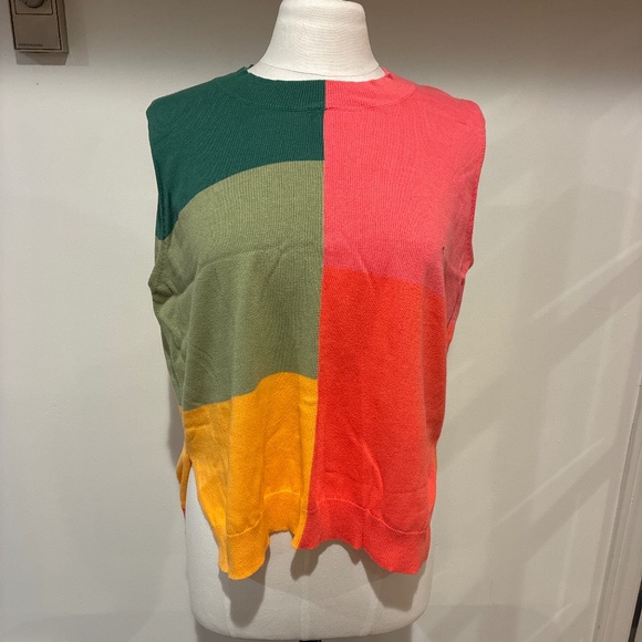 Colourful Sleeveless Knit Top - Picture 1 of 4